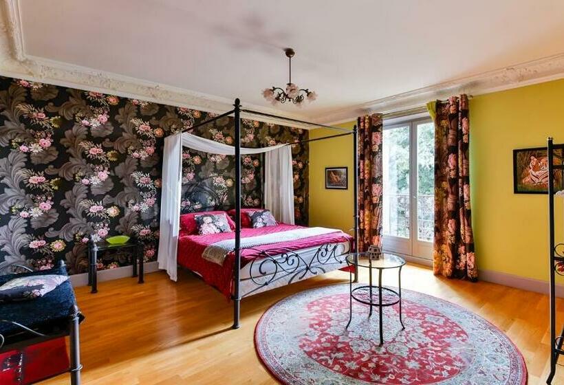 디럭스 룸, Chateau De La Feuilleraie