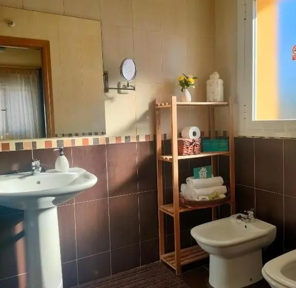 デラックスルーム, Hermosa Habitación Amplia, Fresca Y Tranquila