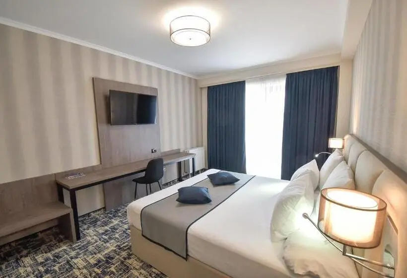 バルコニー付きデラックスルーム, Imperio Hotel Cernavoda