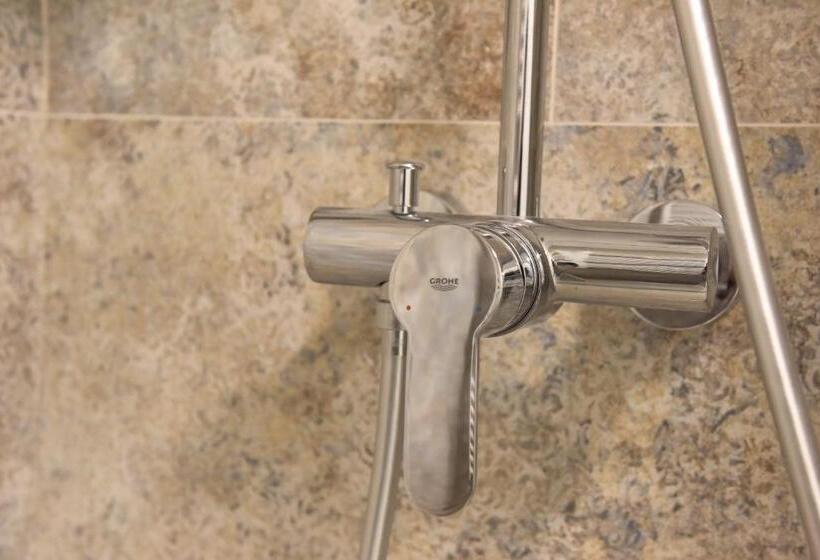 חדר דלוקס, Imperio Hotel Cernavoda