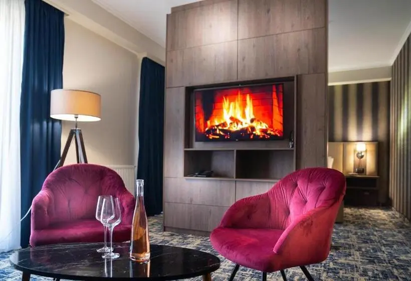 キングサイドベッドのスタンダードワンルーム, Imperio Hotel Cernavoda