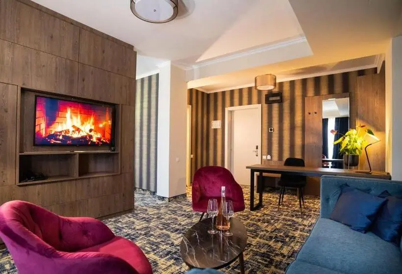 キングサイドベッドのスタンダードワンルーム, Imperio Hotel Cernavoda