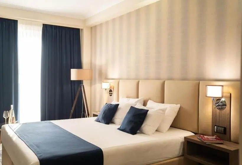 バルコニー付きデラックスルーム, Imperio Hotel Cernavoda