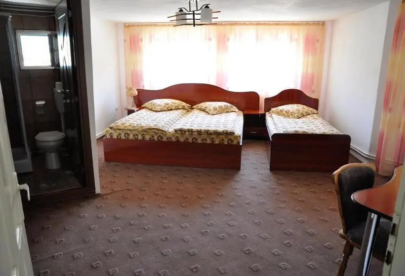スタンダードトリプルルーム, Casa Dobra