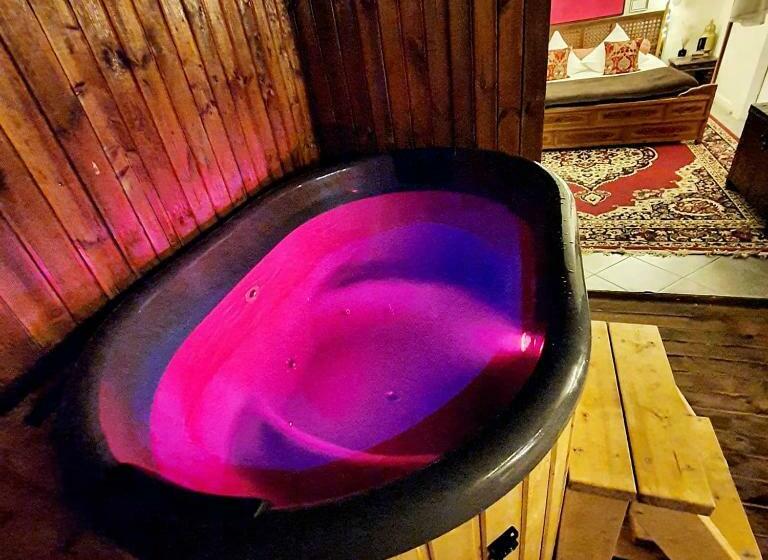 منزل غرفة نوم واحدة, L écrin De Rûmi