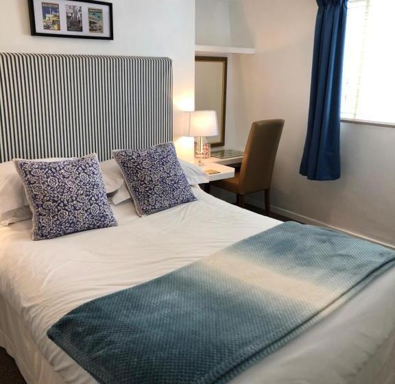 スタンダードルーム, Number 14 Guest House