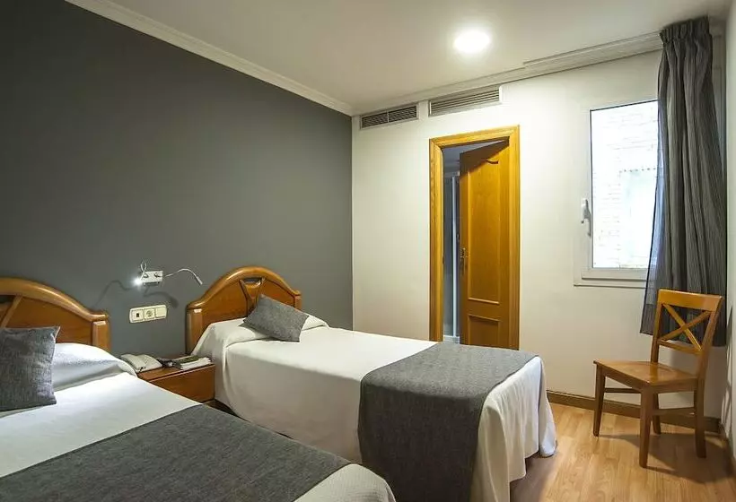 スタンダードルーム, Iraipe Izaga Hostal