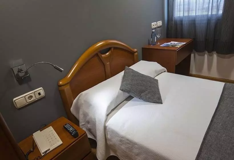 スタンダードシングルルーム, Iraipe Izaga Hostal