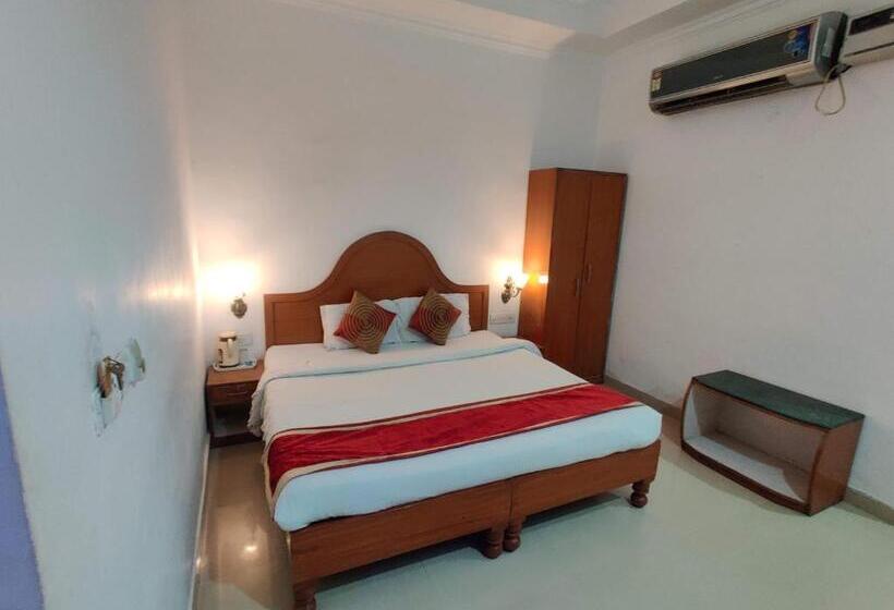 اتاق لوکس, Eurostar Inn