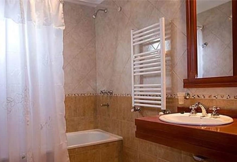 חדר סטנדרט לארבעה, Hosteria El Paraiso