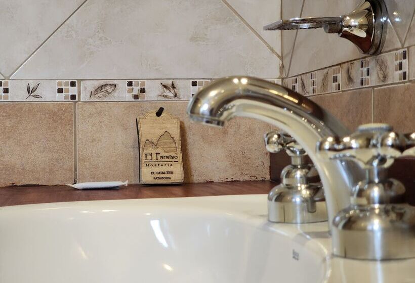 四人标准间, Hosteria El Paraiso