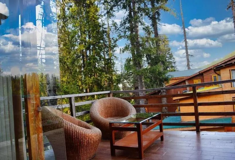 Standard-huone King-vuode, Pine Spring Resort Gulmarg