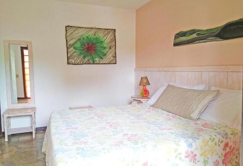 اتاق لوکس سه تخته, Pousada Casa De Maria