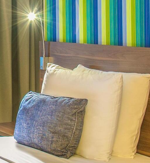 اتاق سوپریور با چشمانداز دریا, Prodigy Santos Dumont