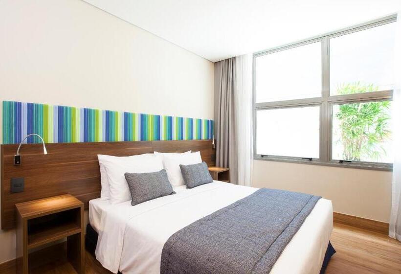 اتاق استاندارد برای معلولان, Prodigy Santos Dumont