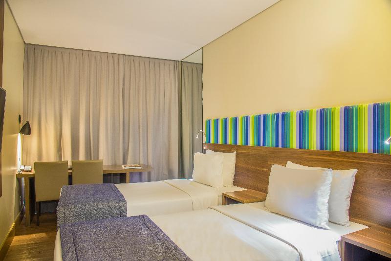 اتاق سوپریور, Prodigy Santos Dumont