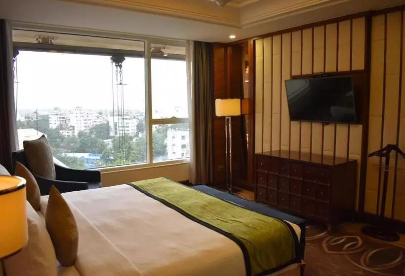 Chambre Executive, Sayaji Kolhapur