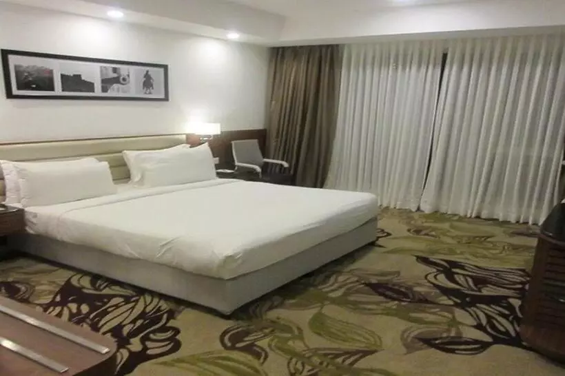 Chambre Executive, Sayaji Kolhapur
