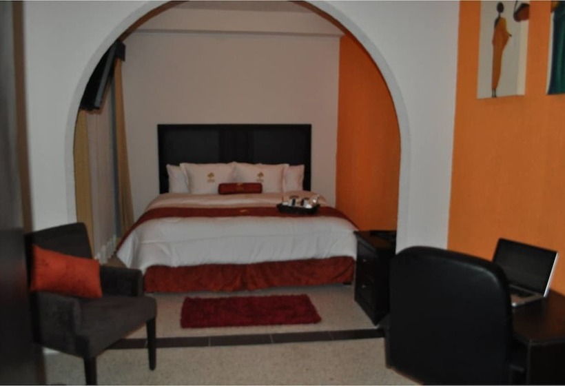 Номер Стандарт, The Lit 13