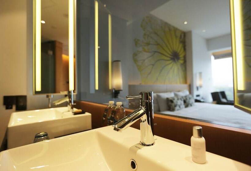 レイクビュースタンダードルーム, Wingtech