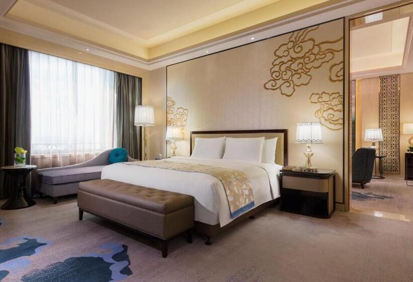 Люкс, Wanda Realm Chifeng