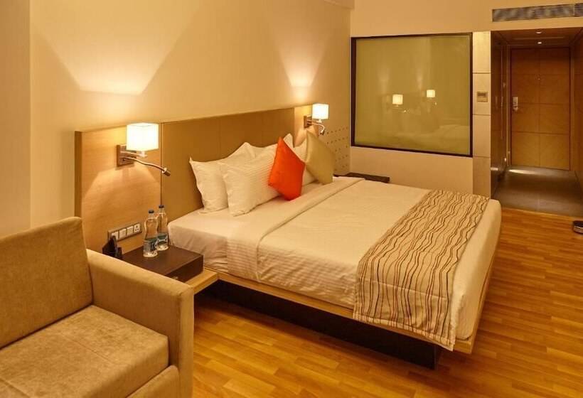 Номер Deluxe, Meritas Picaddle Resort Lonavala
