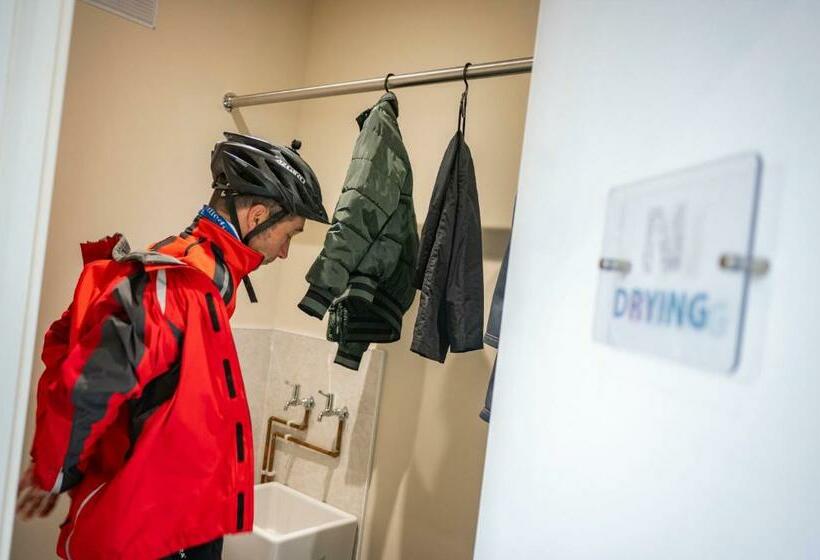 프리미엄 4인룸, Newcastleton Bunkhouse