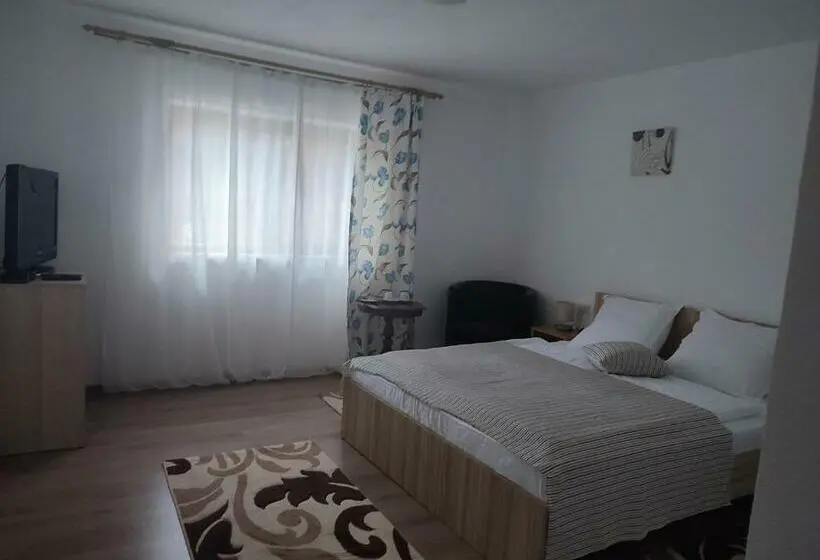 Standard-huone, Dumbrava Minunată