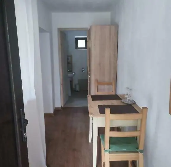 Huoneisto 1 Makuuhuone, Dumbrava Minunată