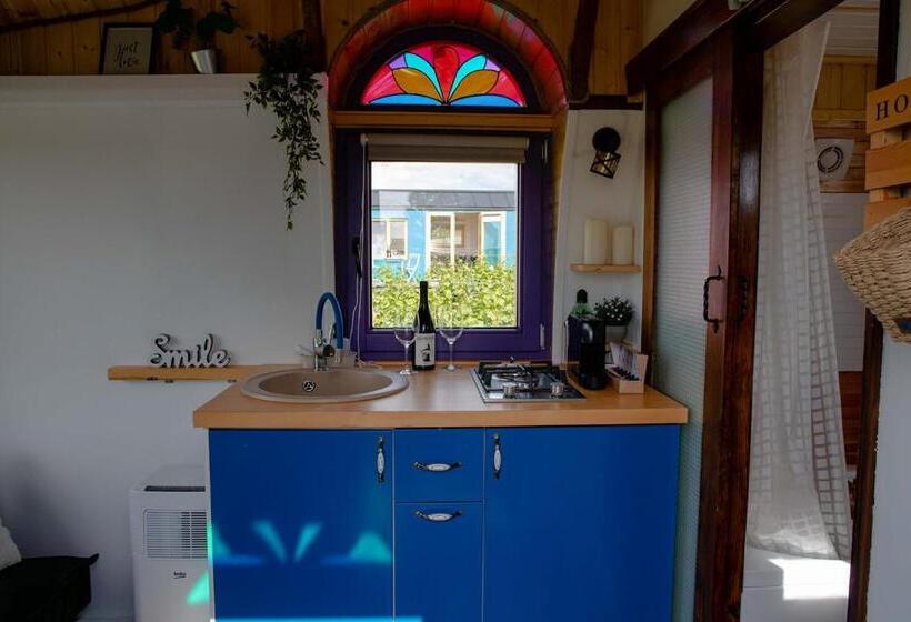 디럭스 룸, Tiny House In The Vineyard By Gramofon Wine