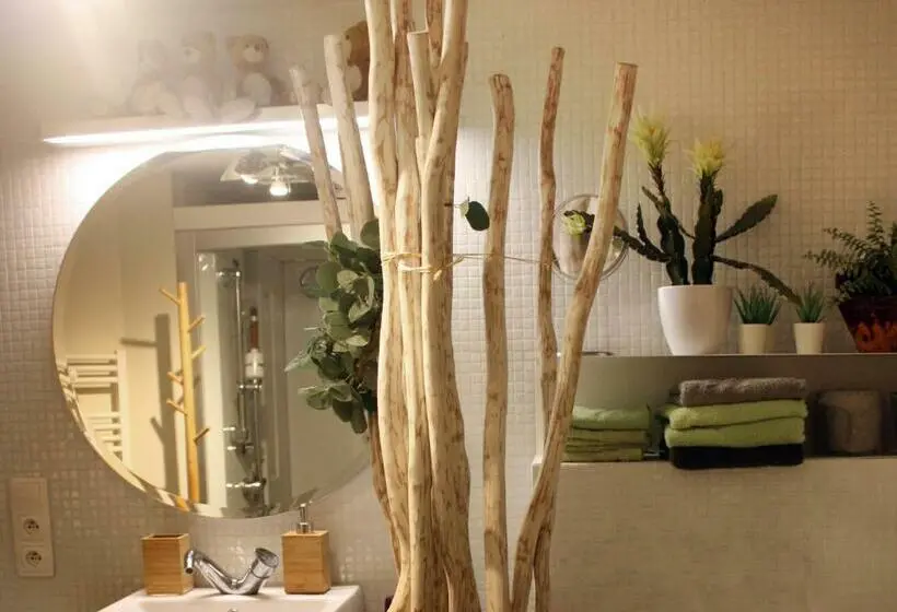 Chambre Familiale, Cocon D Argile