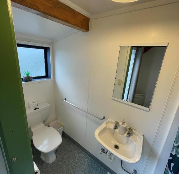 标准间, Peppertree Lodge & Backpackers