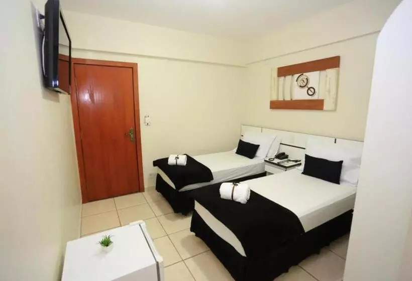スタンダード4人部屋, Havana Palace Hotel Ii