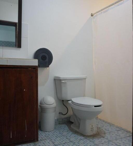 标准间, Hostelito