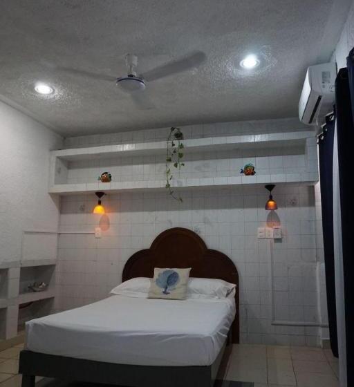 标准间, Hostelito