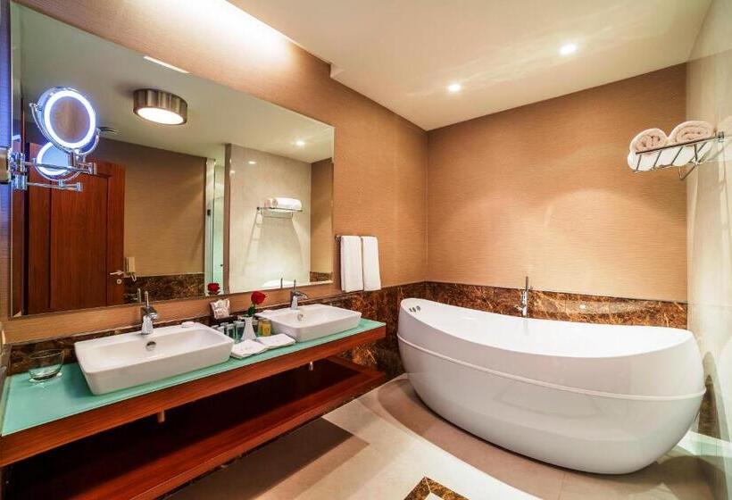 سوییت جونیور, Borjomi Likani Health & Spa Centre