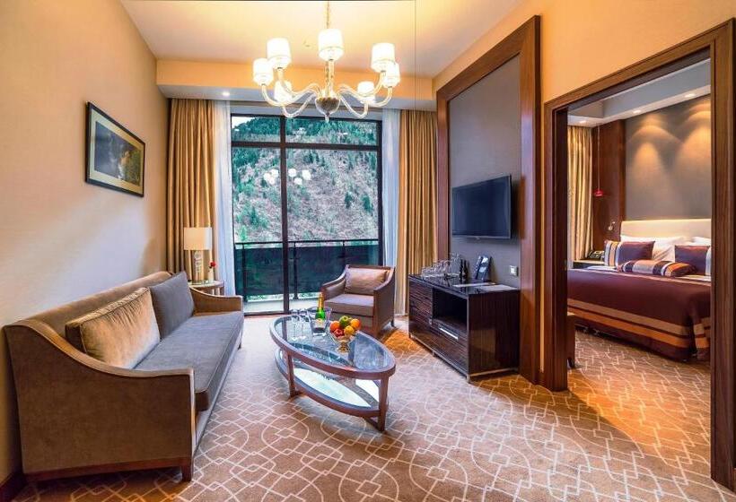 سوییت سوپریور, Borjomi Likani Health & Spa Centre