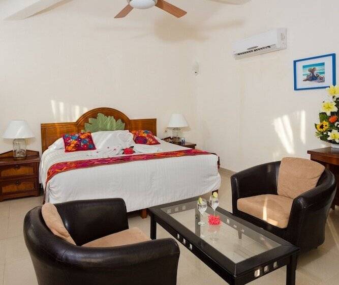 공동 객실, La Joya