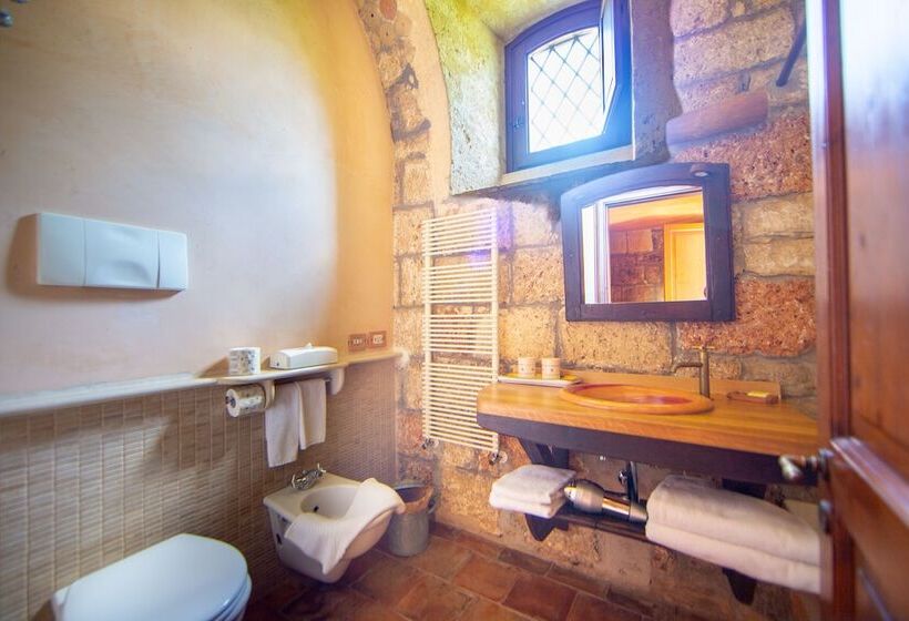 Номер Стандарт, Lama Di Luna Biomasseria