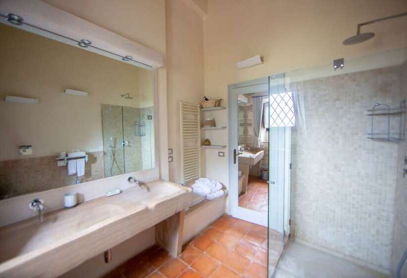 Люкс Повышенной Комфортности, Lama Di Luna Biomasseria