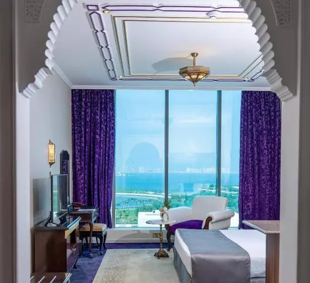 اتاق دلوکس با تخت کینگ و چشمانداز, Saraya Corniche