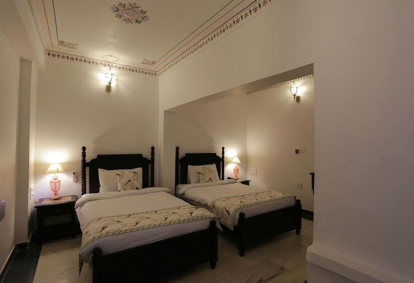 Deluxe Zimmer, The Lavitra Udaipur