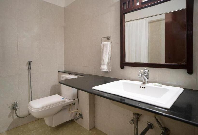 Deluxe Zimmer, The Lavitra Udaipur