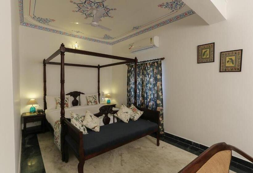 Deluxe Zimmer, The Lavitra Udaipur