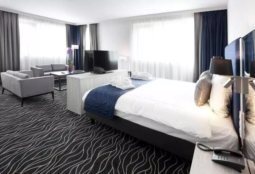 ハイドロマッサージバス付きスイート, Van Der Valk Hotel Mons Congres & Spa