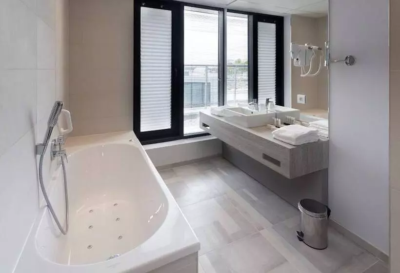 デラックススイート, Van Der Valk Hotel Mons Congres & Spa