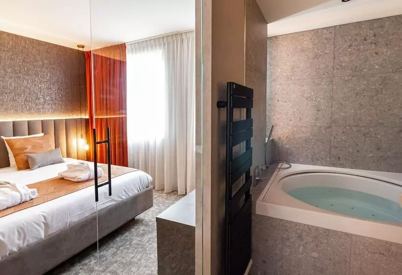 スイート, Van Der Valk Hotel Mons Congres & Spa