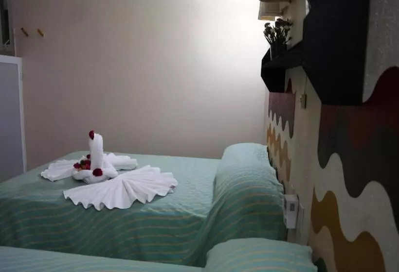 Standard-huone 2 Parivuodetta, Zihua Express