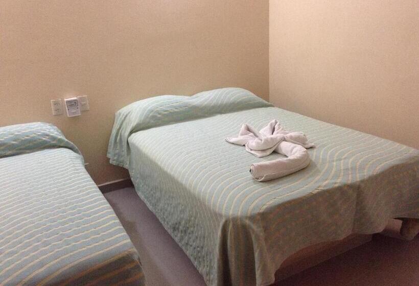 2ダブルベッドのスタンダードルーム, Zihua Express