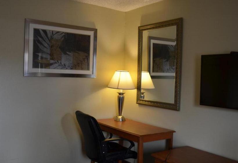 带大床的标准间, Budget Inn Williamsville